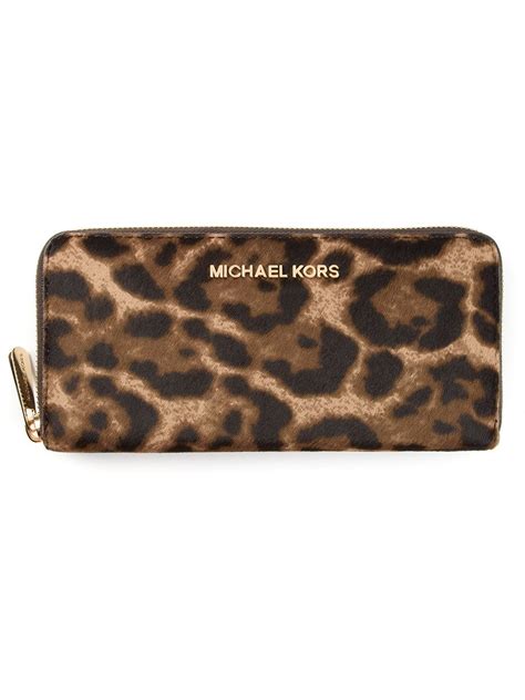 michael kors suntan leopard wallet|Michael Kors Jet Set Item Continental Zip Around Haircalf Wallet .